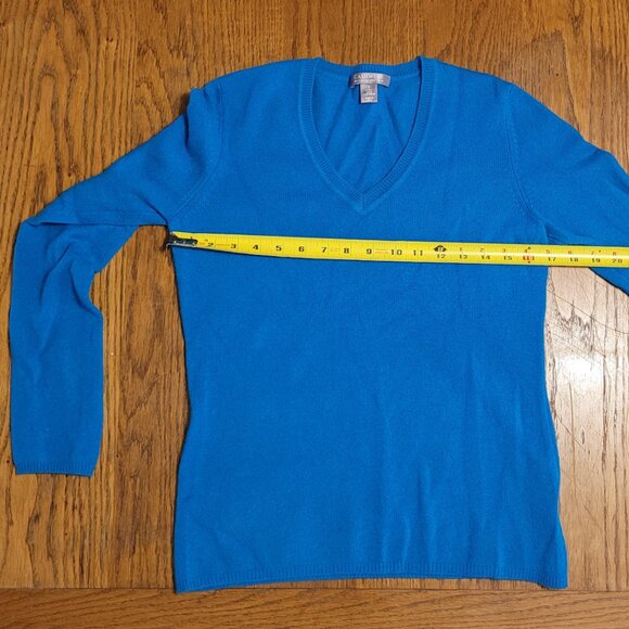 Charter Club 100% cashmere women's V neck sweater in teal size S - Picture 2 of 9